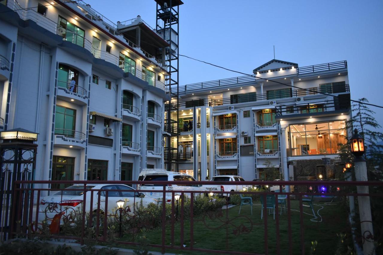 Swat Hilton Hotel Saidu Sharif Exterior photo